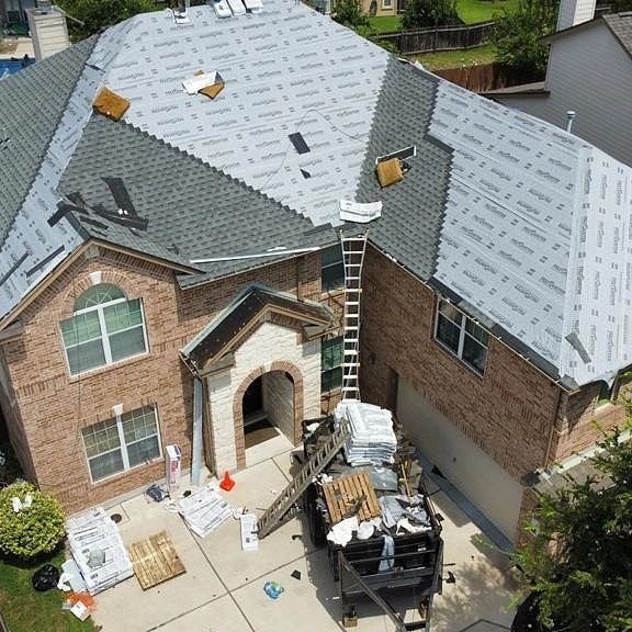 Gold Coast Roofing crews at work photo