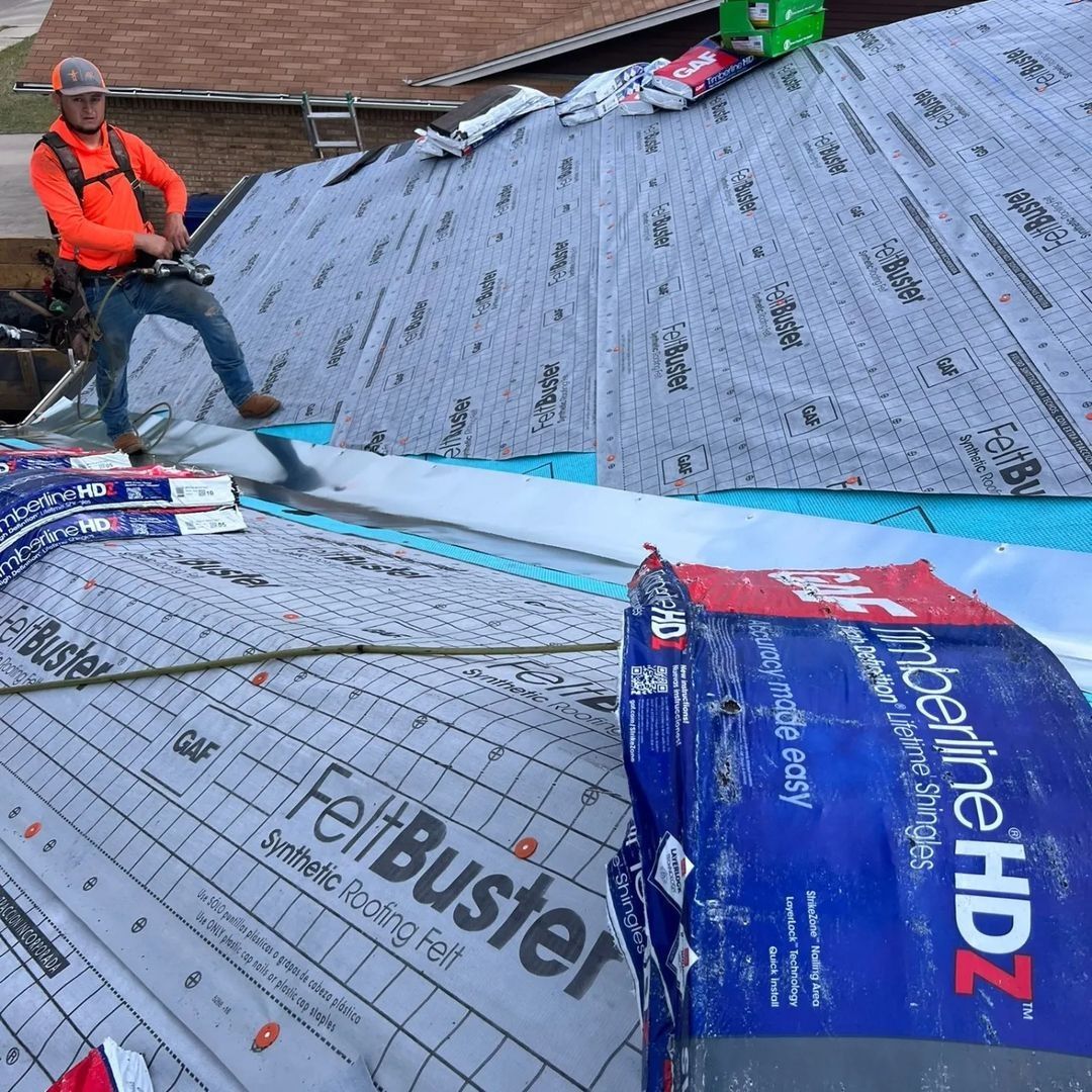 Gold Coast Roofing crews at work photo